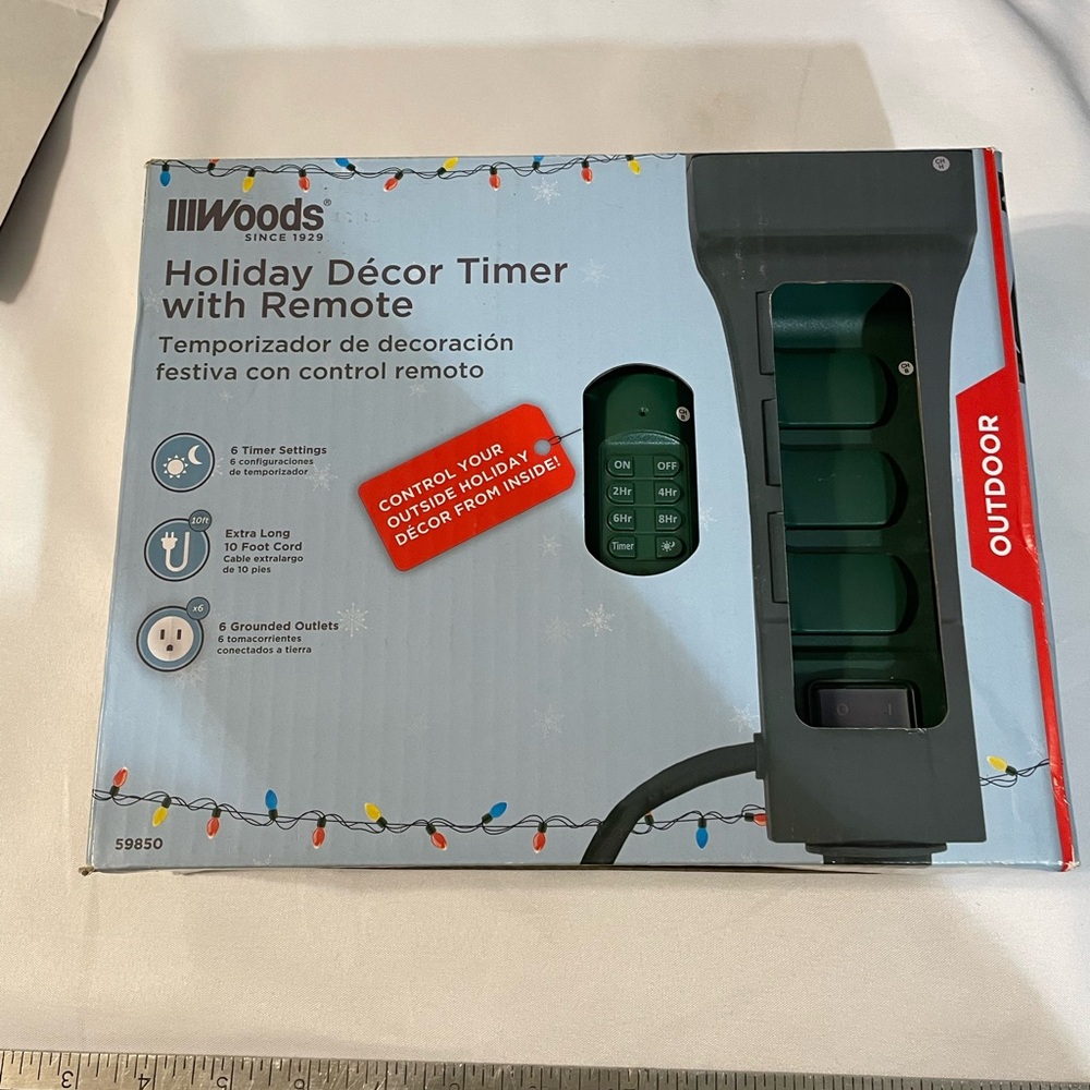 Outdoor Holiday Décor Timer  100 foot Remote, 6 timer New control outside decor‎
